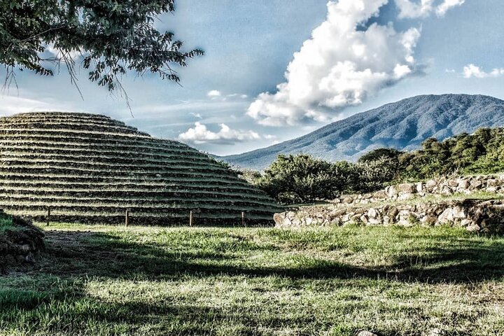 The Fire TOUR - Pyramids, Volcanoes, Agaves & Tequila