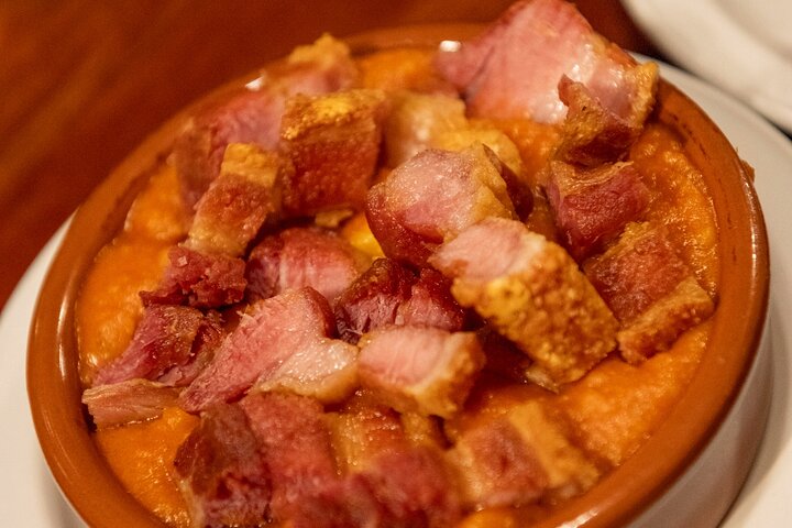 Madrid Tapas & Wine Tasting Food Tour – Small Group Local Bars