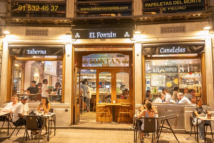 Madrid Tapas & Wine Tasting Food Tour – Small Group Local Bars