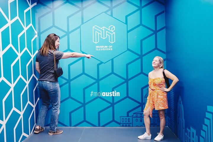 Austin Museum of Illusions Admission Ticket