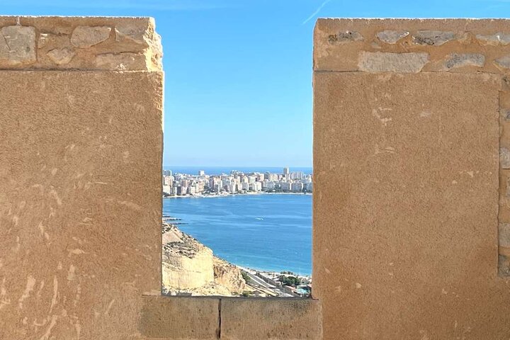 Alicante Highlights Tour for Cruise Passengers with Port Pickup
