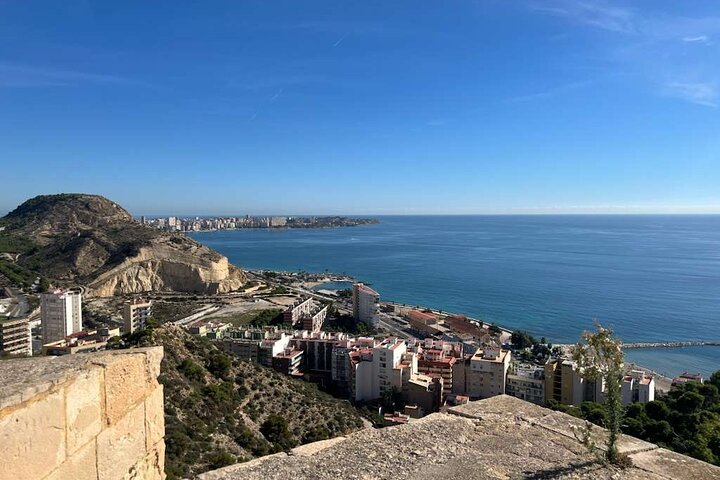 Alicante Highlights Tour for Cruise Passengers with Port Pickup