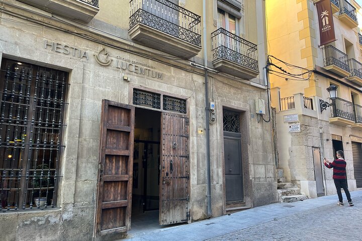 Alicante Highlights Tour for Cruise Passengers with Port Pickup