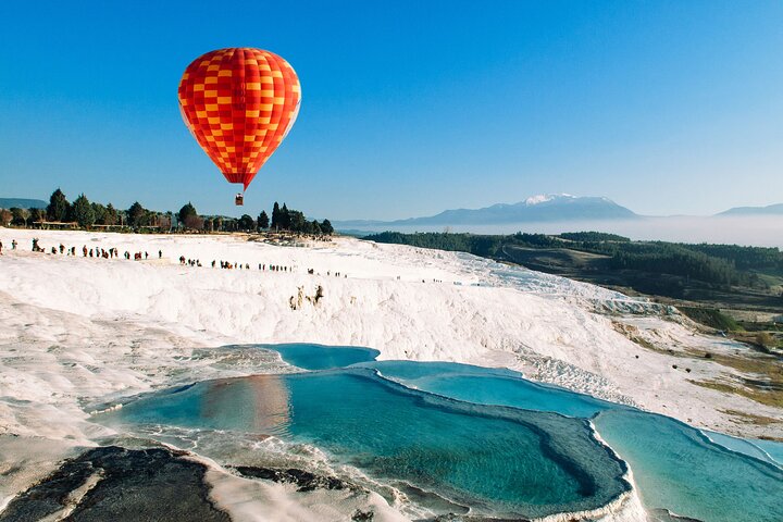 From Antalya Pamukkale Hot Air Balloon Flight with Lunch