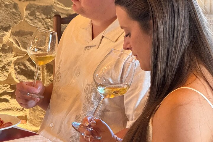 Ultimate Tuscany Wine Tour: 3 Wineries & Tastings from Florence