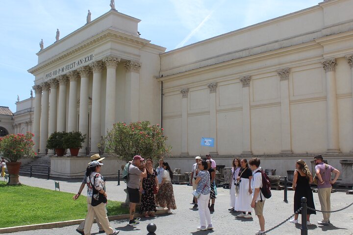 Skip-The-Line Vatican Museums,Sistine Chapel & Optional Basilica