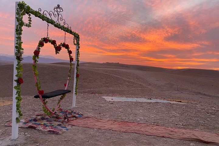 Agafay Desert Dinner, Camel Ride, Fire Show & Traditional Music