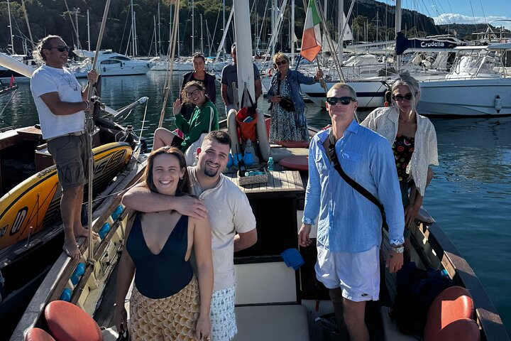 Cagliari boat tour : 5 swim stops, snorkeling & Sardinian aperitif
