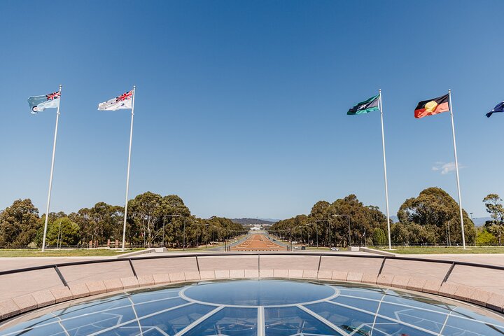 Canberra Day Trip from Sydney