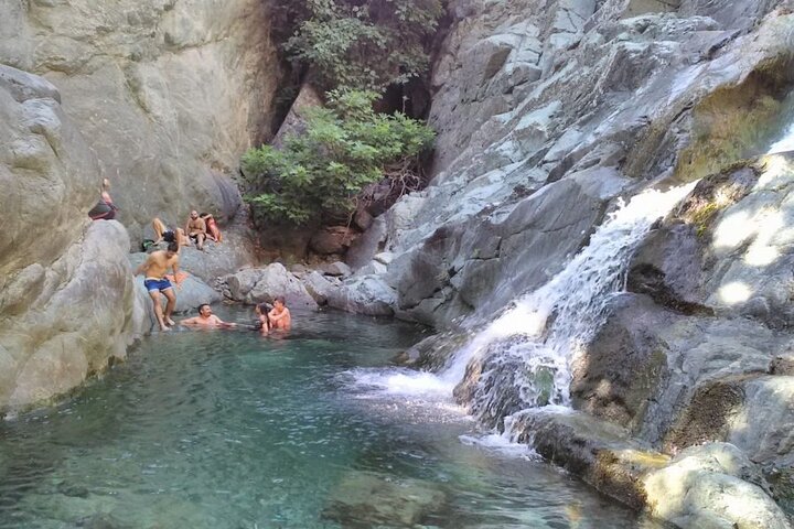 Paradise Valley Excursion with Botanical Garden & Berber Breakfast