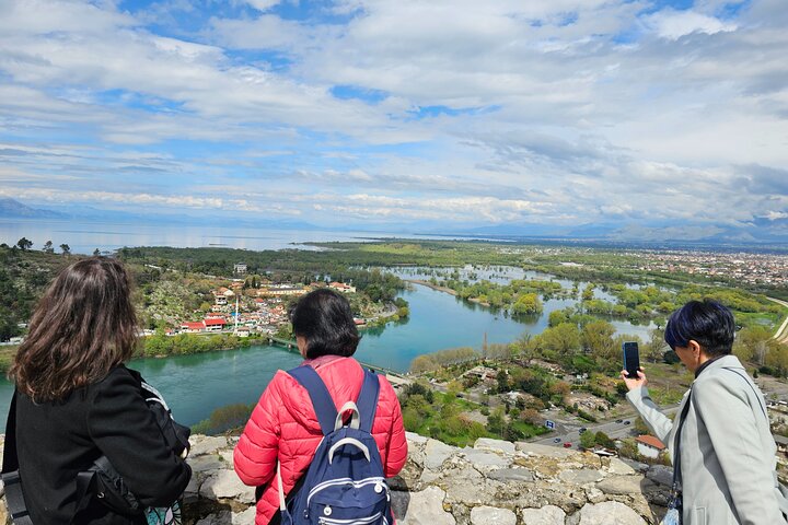ALBANIA tour - Rozafa, Skadar lake, Niagara waterfalls, Shkodra