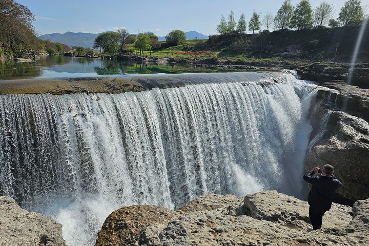 ALBANIA tour - Rozafa, Skadar lake, Niagara waterfalls, Shkodra