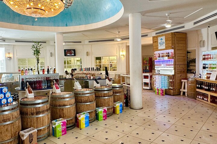 Topper's Rhum Distillery Tour in St Maarten