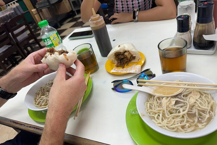 Manila Food Tour: Explore World's Oldest Chinatown