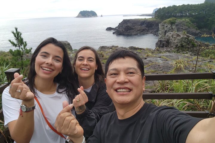 Private Half Day tour Manjanggul Lava tube in Jeju island