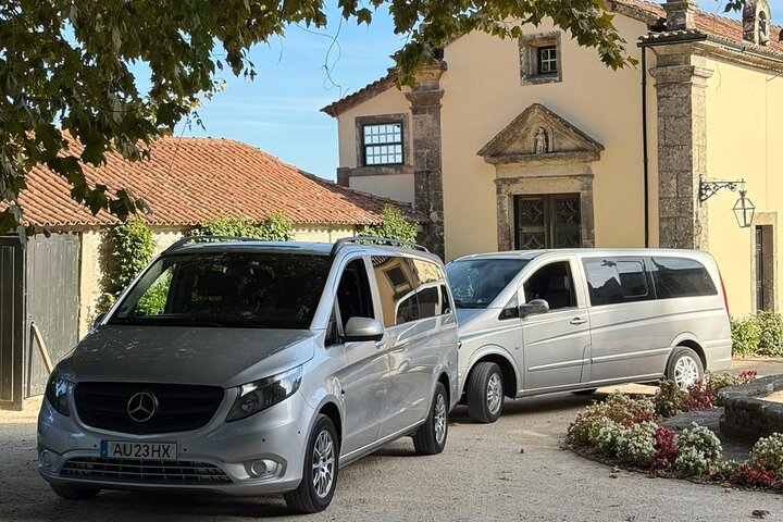 Transfer Taxi Service Porto , Gaia , Airport , Train , Bus , Ship