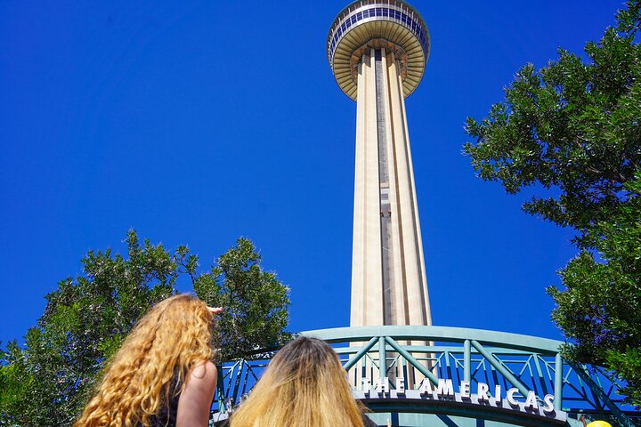 San Antonio Premium City Tour with Alamo & River Walk Cruise