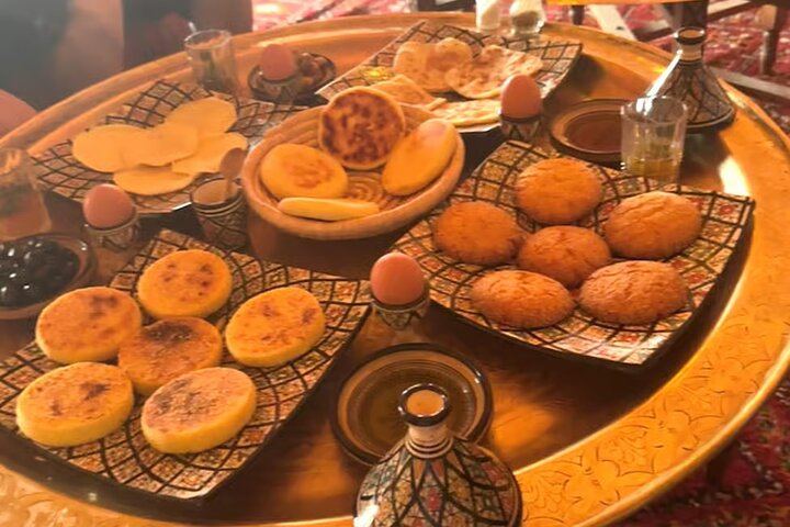 Marrakech Sunrise Hot Air Balloon & Berber Breakfast