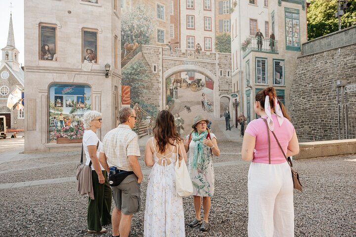 Old Quebec Classique Walking Tour with Funicular
