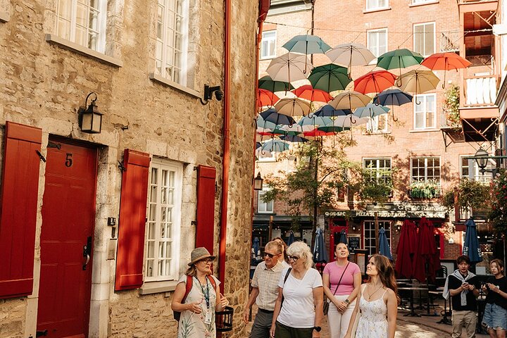 Old Quebec Classique Walking Tour with Funicular