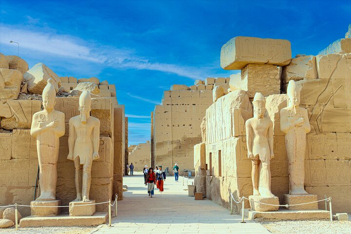Full day trip to Luxor with littel Group & Tutankhamun Tomb