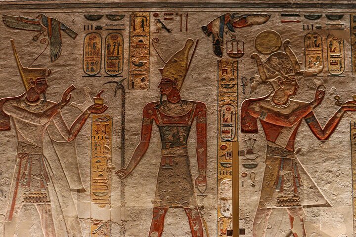 Full day trip to Luxor with littel Group & Tutankhamun Tomb