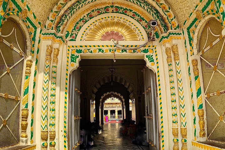 Ayodhya,Varanasi & Prayagraj Spiritual Tour -Various options