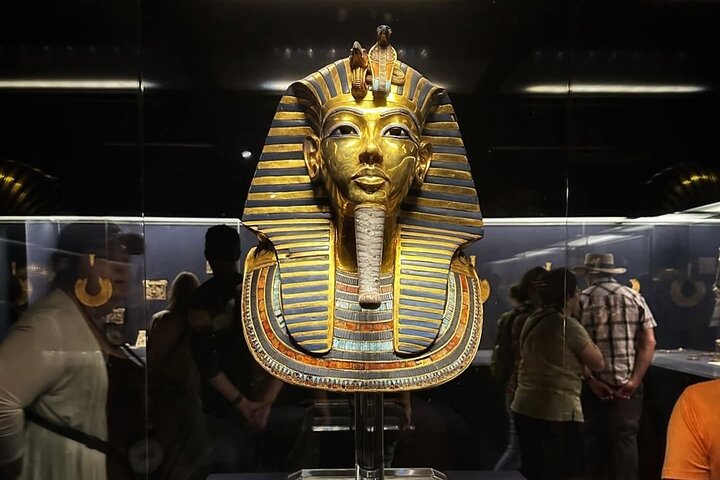 Pyramids & GEM or Ancient Museum – Cairo Excursion By Flight.