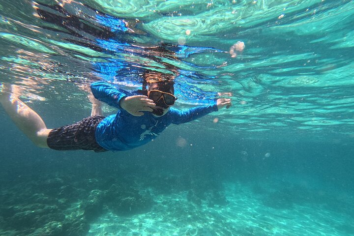 Best of Phi Phi Island Adventure Day Tour with Lunch from Phuket