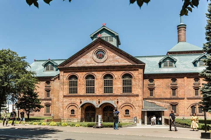Sapporo Private Tour with a Local – Highlights & Hidden Gems