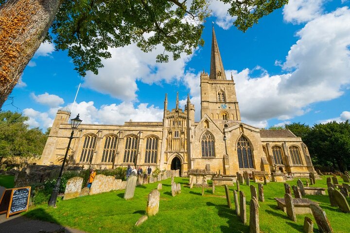 Cotswolds Day Tour from Oxford - Explore Downton and Beyond