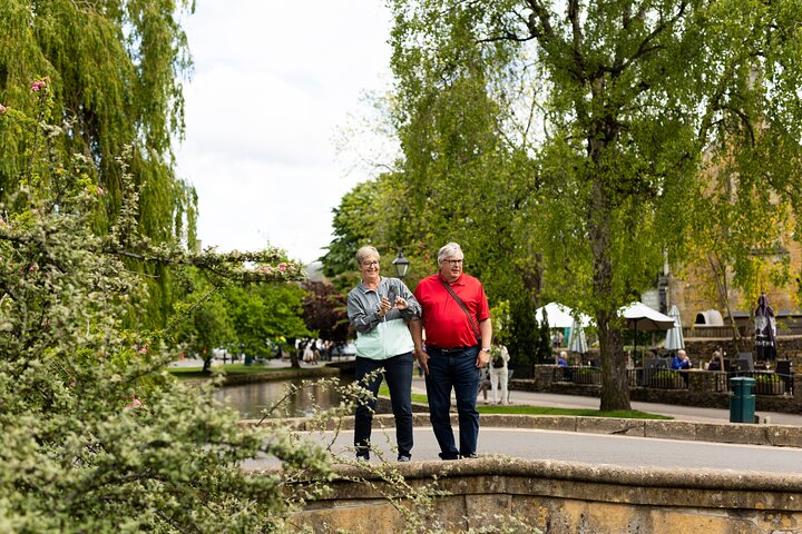 Cotswolds Day Tour from Oxford - Explore Downton and Beyond