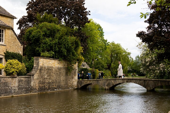 Cotswolds Day Tour from Oxford - Explore Downton and Beyond