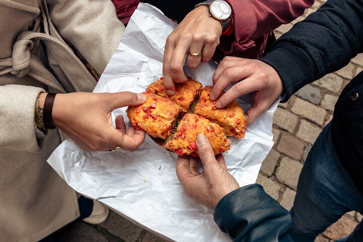 Lyon Sunset Food Tour – A Full Taste of France by Do Eat Better