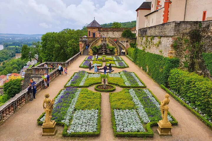Hello Würzburg: Private 2-Hour Intro City Walk with Local Guide