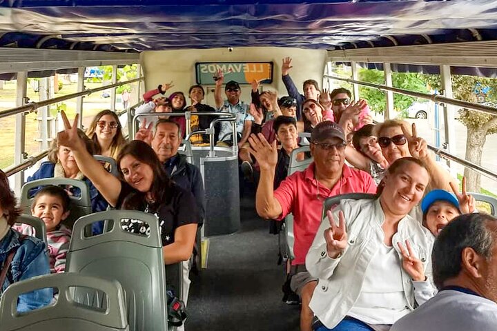 Cable Car, Funicular and Sightseeing Bus in Santiago one day