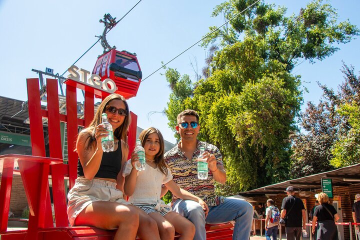 Cable Car, Funicular and Sightseeing Bus in Santiago one day
