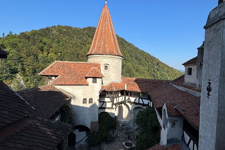 From Brașov Bran Castle, Peleș, Cantacuzino and Sinaia