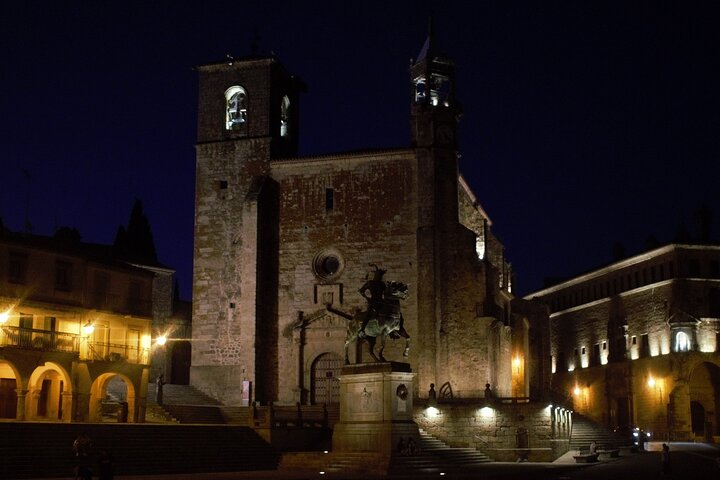 Legend Trujillo Myths and Ghosts
