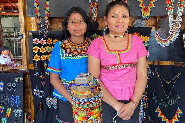 Tour Karmatarua Indigenous Guard - Antioquia Garden
