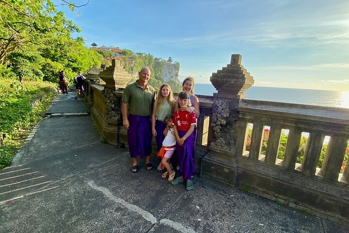 Uluwatu Sunset & Kecak Fire Dance – Private All-Inclusive Tour