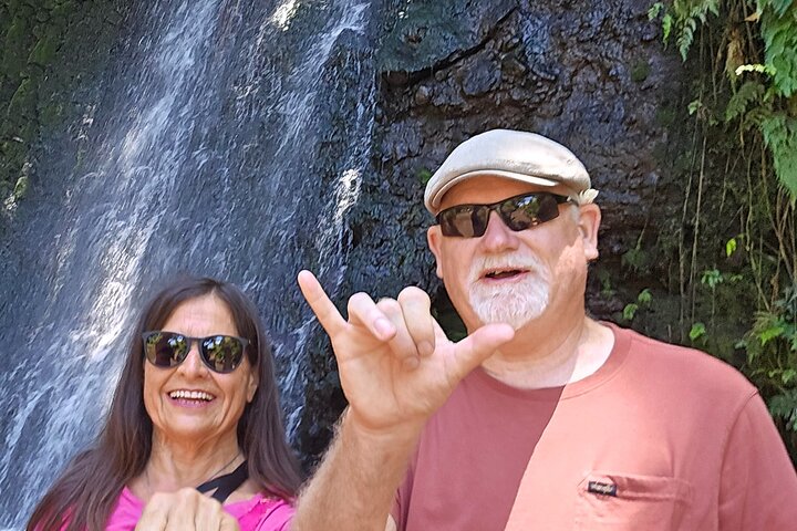 Small Group Shared Tahiti Circle Island Waterfalls and Views