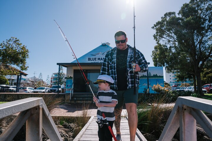 6 Person Fishing Boat Rental in Mandurah