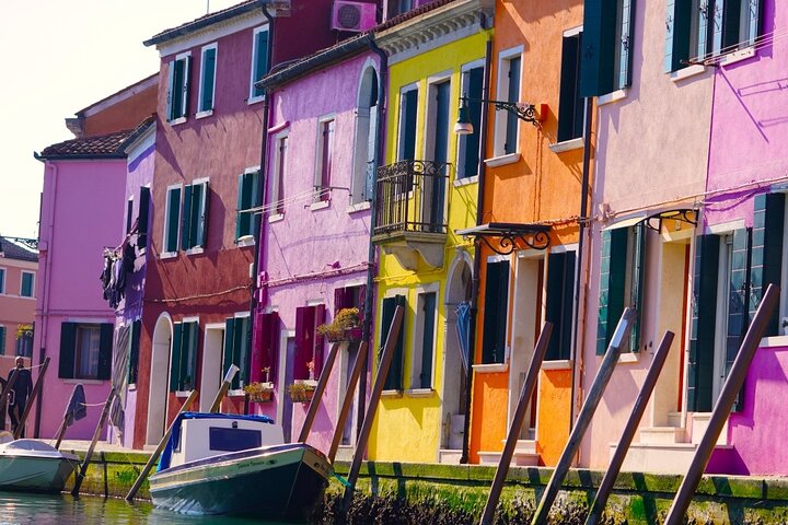 Burano and Mazzorbo A Colorful Dream of Lace and History