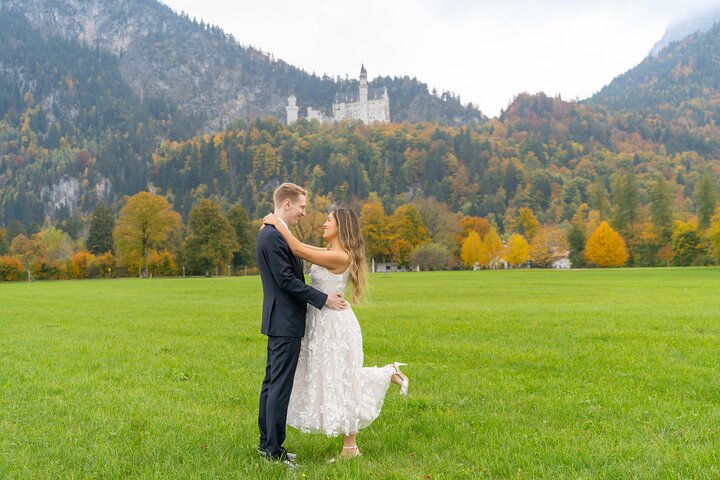 Neuschwanstein Castle Couple, Wedding & Portrait Photoshoot