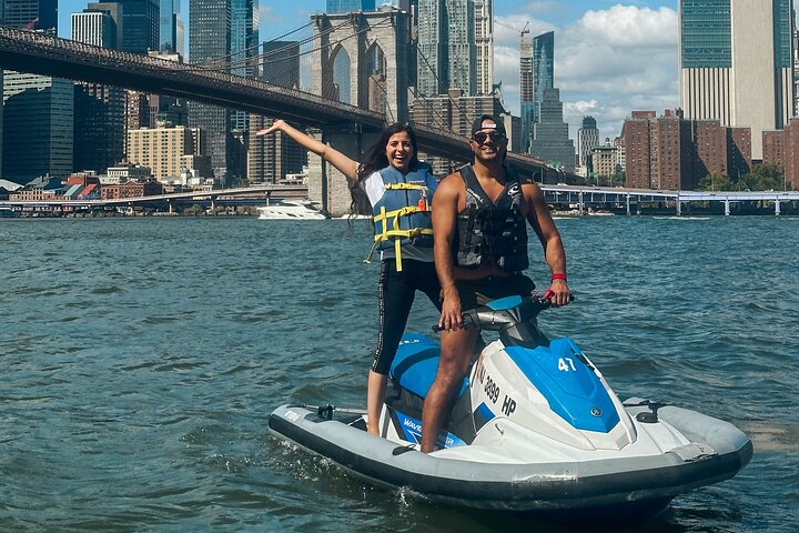 Statue of Liberty and Brooklyn Bridge Jet Ski Tour of New York