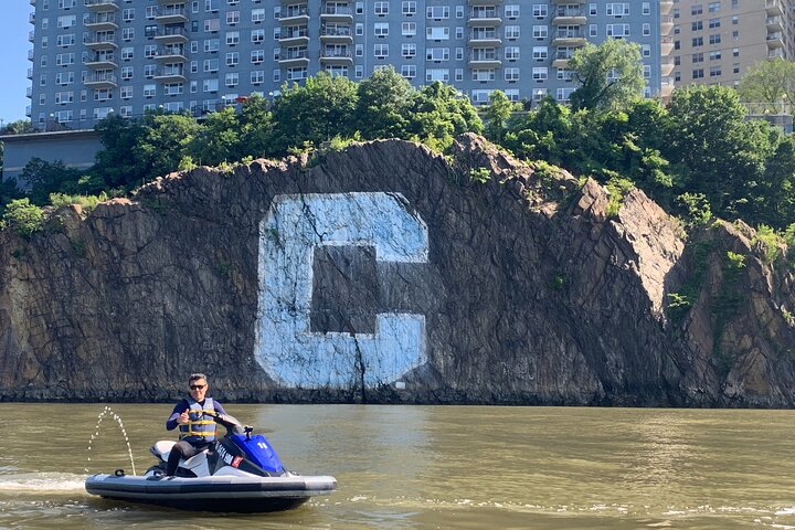 The Manhattan Loop and Statue of Liberty Jet Ski Tour (2.5 hr)