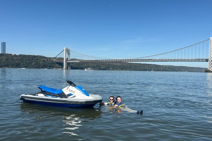 The Manhattan Loop and Statue of Liberty Jet Ski Tour (2.5 hr)
