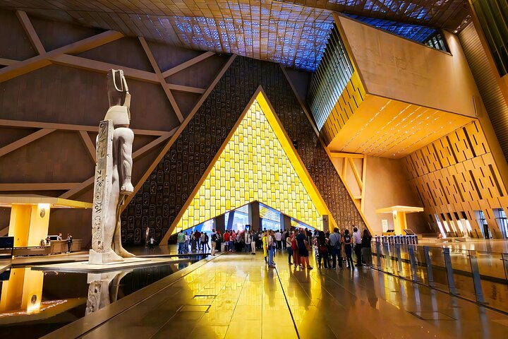 Cairo By Big Bus full day From Hurghada (Pyramids-sphinx-Egyptian Museum-Lunch)