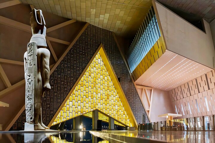 Cairo By Big Bus full day From Hurghada (Pyramids-sphinx-Egyptian Museum-Lunch)